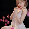 Asia Girl Ami will gefickt werden. Bild
